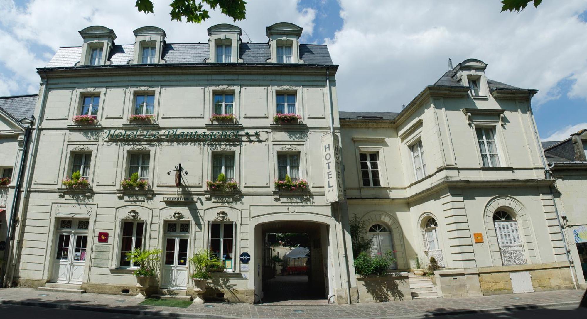 Hotel Le Plantagenet Chinon Ngoại thất bức ảnh